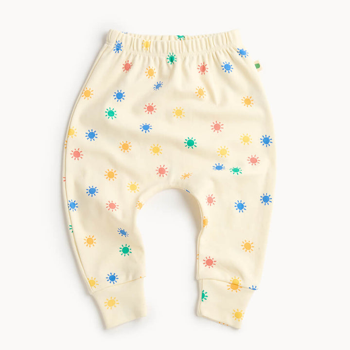 Buxur / Harem buxur / kremlitaðar  buxur / GOTS vottað / lífræn bómull / mjúk barnaföt / barnaföt / 
ungbarnaföt | LaríLei - Larí Lei | sniðug gjöf / sængurgjöf / skírnargjöf