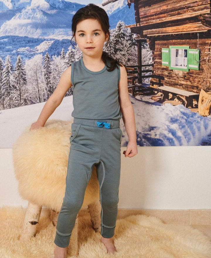 Mjúk barnaföt / ullarföt / merino ullarföt / merino ull / mjúk ullarföt / bláar buxur / Smalls Merino / LaríLei / Larí Lei