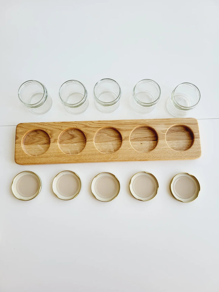 Handgerð leikföng / Þroskaleikföng / Viðarleikföng / Montessori |Sniðugar gjafir| Threewood / LaríLei / Larí Lei, flokkunarbakki, glerkrukkur með loki, málningarbakki, málningarkrukkur