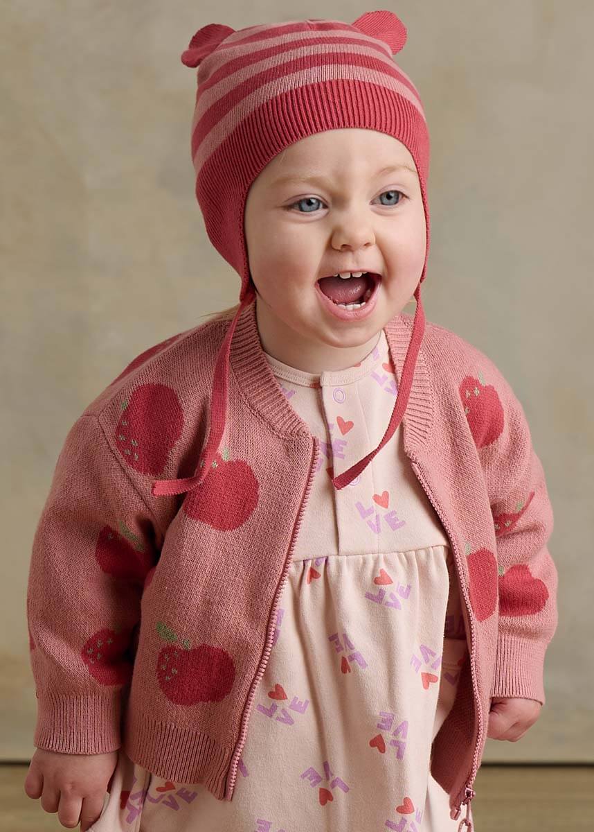 mjúk barnaföt, prjónapeysa, prjóna peysa, peysujakki, rennd  peysa, the bonnie mob, bómullarpeysa, LaríLei, Larí Lei, sniðugar gjafir - sniðug gjöf / vetur / hlý föt / leikskólaföt