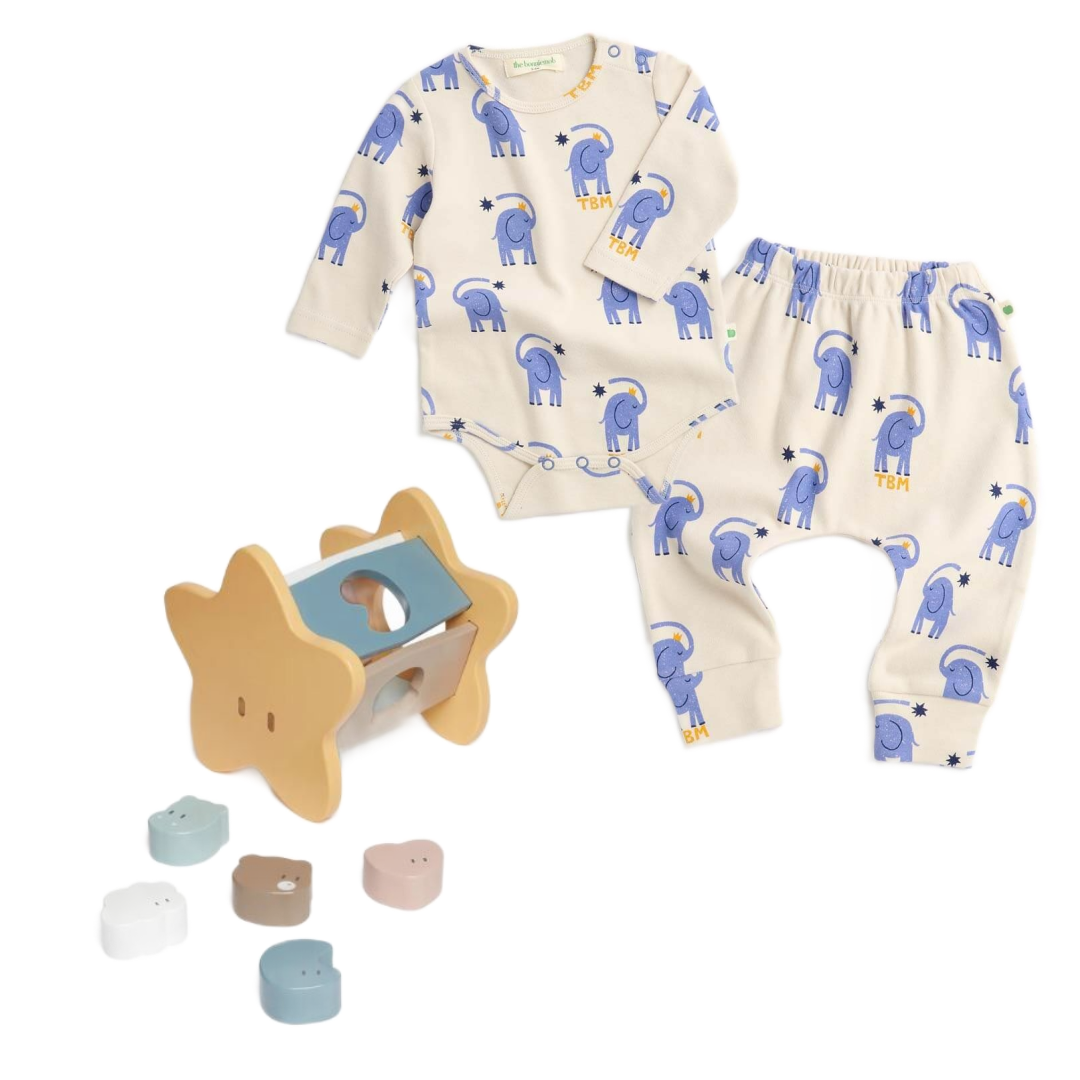 Samfella / Síðerma samfella / fíla samfella / Hareem buxur / fíla buxur / sett / samfella og buxur / GOTS vottað / lífræn bómull / mjúk barnaföt / barnaföt / ungbarnaföt / stjarna, viðarbox með kubbum, viðarleikföng, mori, leikföng, viðarstjarna, púsl, þroskaleikföng, LaríLei, Larí Lei, sniðug gjöf, skírnargjöf, jólagjöf fyrir börn, jólagjöf,  gjafapakki, gjafapakkar