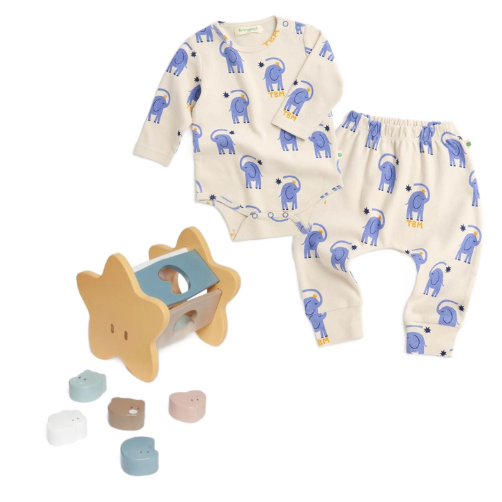 Samfella / Síðerma samfella / fíla samfella / Hareem buxur / fíla buxur / sett / samfella og buxur / GOTS vottað / lífræn bómull / mjúk barnaföt / barnaföt / ungbarnaföt / stjarna, viðarbox með kubbum, viðarleikföng, mori, leikföng, viðarstjarna, púsl, þroskaleikföng, LaríLei, Larí Lei, sniðug gjöf, skírnargjöf, jólagjöf fyrir börn, jólagjöf,  gjafapakki, gjafapakkar