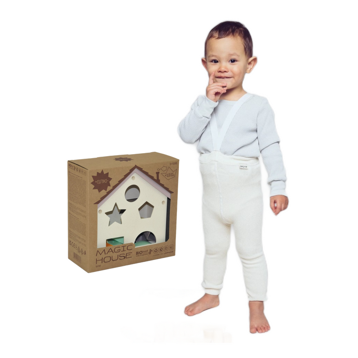 Vistvæn leikföng / eco / leikföng / lífrænt plast / þroskaleikföng / flokkunarbox / flokkunarhús / kubbar / Elfiki / kremaðar / krem hvítar / off white / hvítar / ólitaðar legging með böndum - handsaumaðar - mjúk barnaföt – leikskólaföt, jólagjöf fyrir börn, jólagjöf,  gjafapakki, gjafapakkar, LaríLei, Larí Lei, sniðugar gjafir, sniðug gjöf