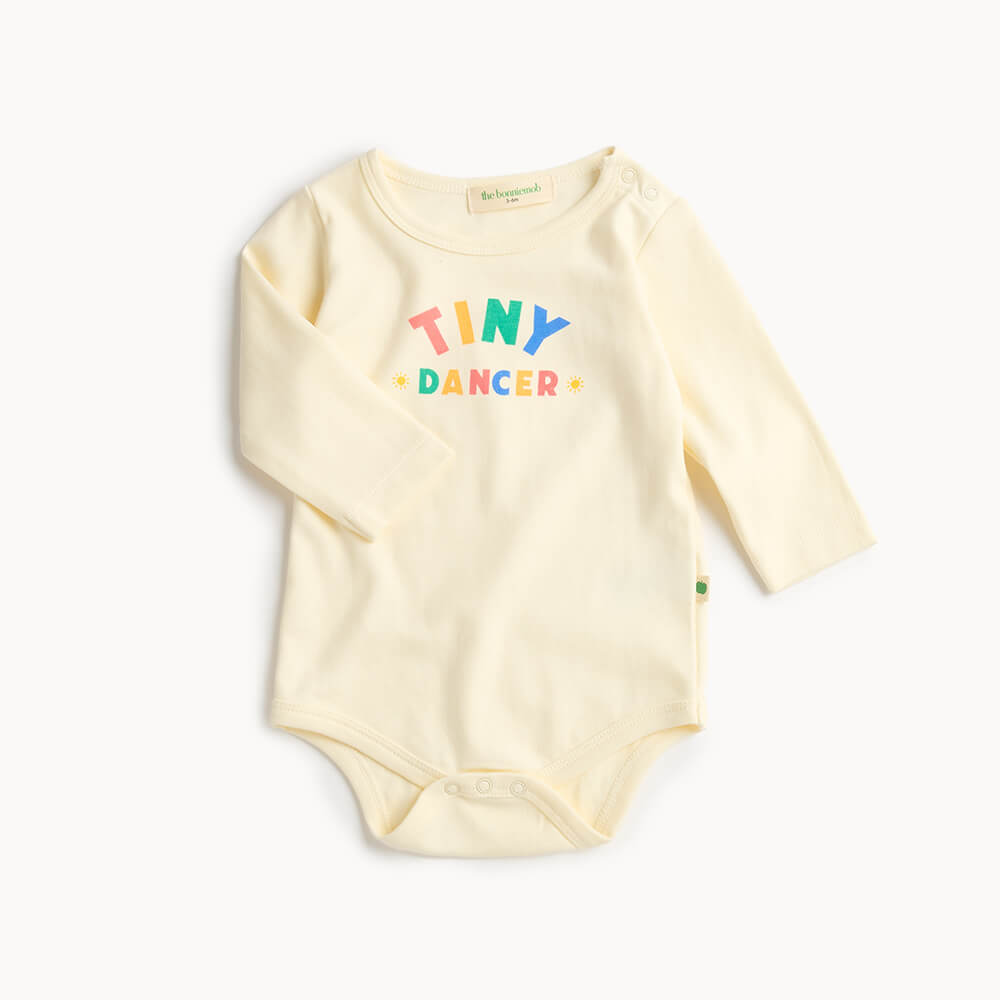 Vistvæn leikföng / eco / leikföng / hrista / lamadýr / nagadót / Samfella / Síðerma samfella / GOTS vottað / lífræn bómull / mjúk barnaföt / barnaföt / Buxur / Harem buxur / kremlitaðar  buxur, ungbarnaföt | LaríLei - Larí Lei | sniðug gjöf / sængurgjöf / skírnargjöf, jólagjöf fyrir börn, jólagjöf,  gjafapakki, gjafapakkar